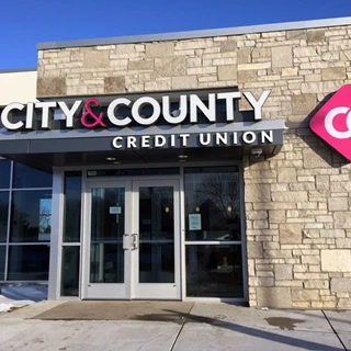 Lit Channel letters for City and County Credit Union in Woodbury, MN_1