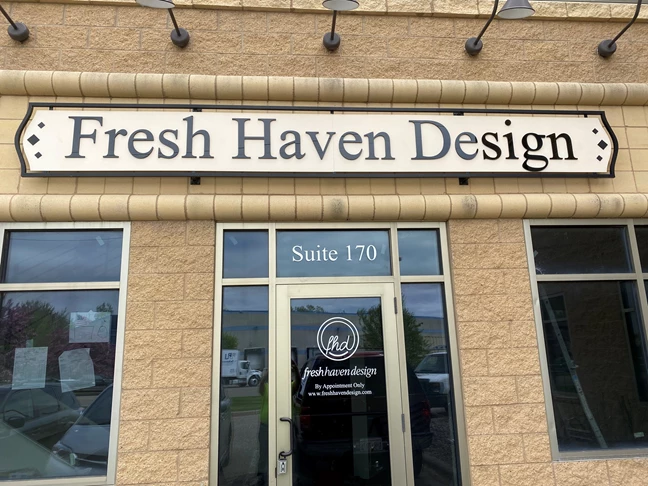 Exterior & Outdoor Signage | Professional Services