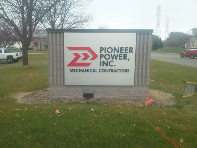 Monument and Building signs for Contractors and Construction Companies